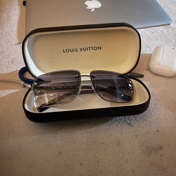 Mens Louis Vuitton glasses